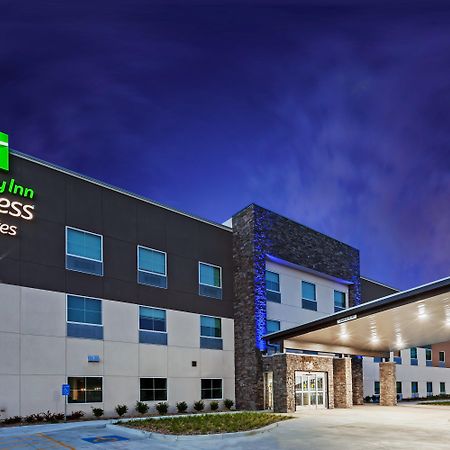 Holiday Inn Express & Suites - Coffeyville By Ihg Exterior foto