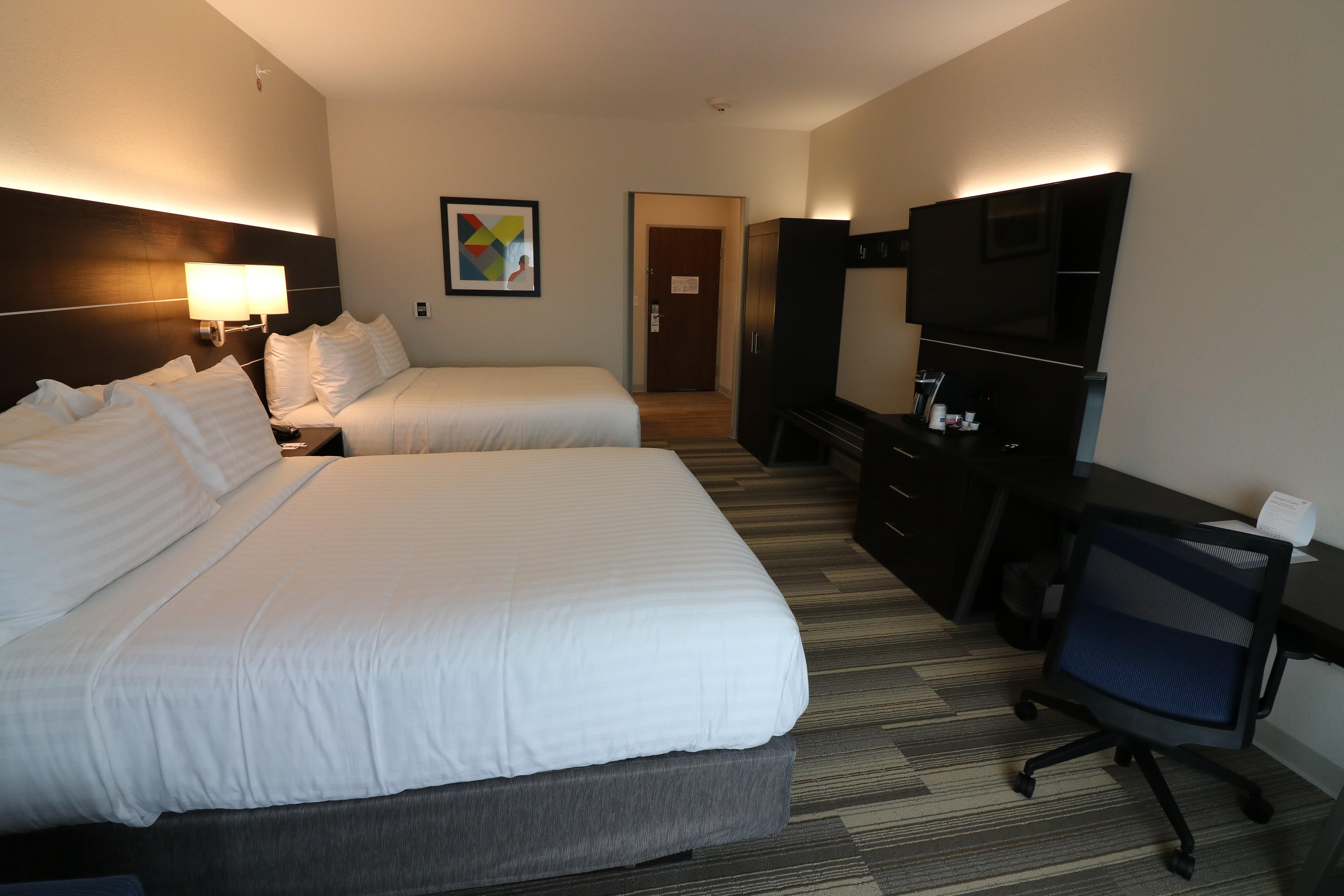 Holiday Inn Express & Suites - Coffeyville By Ihg Exterior foto