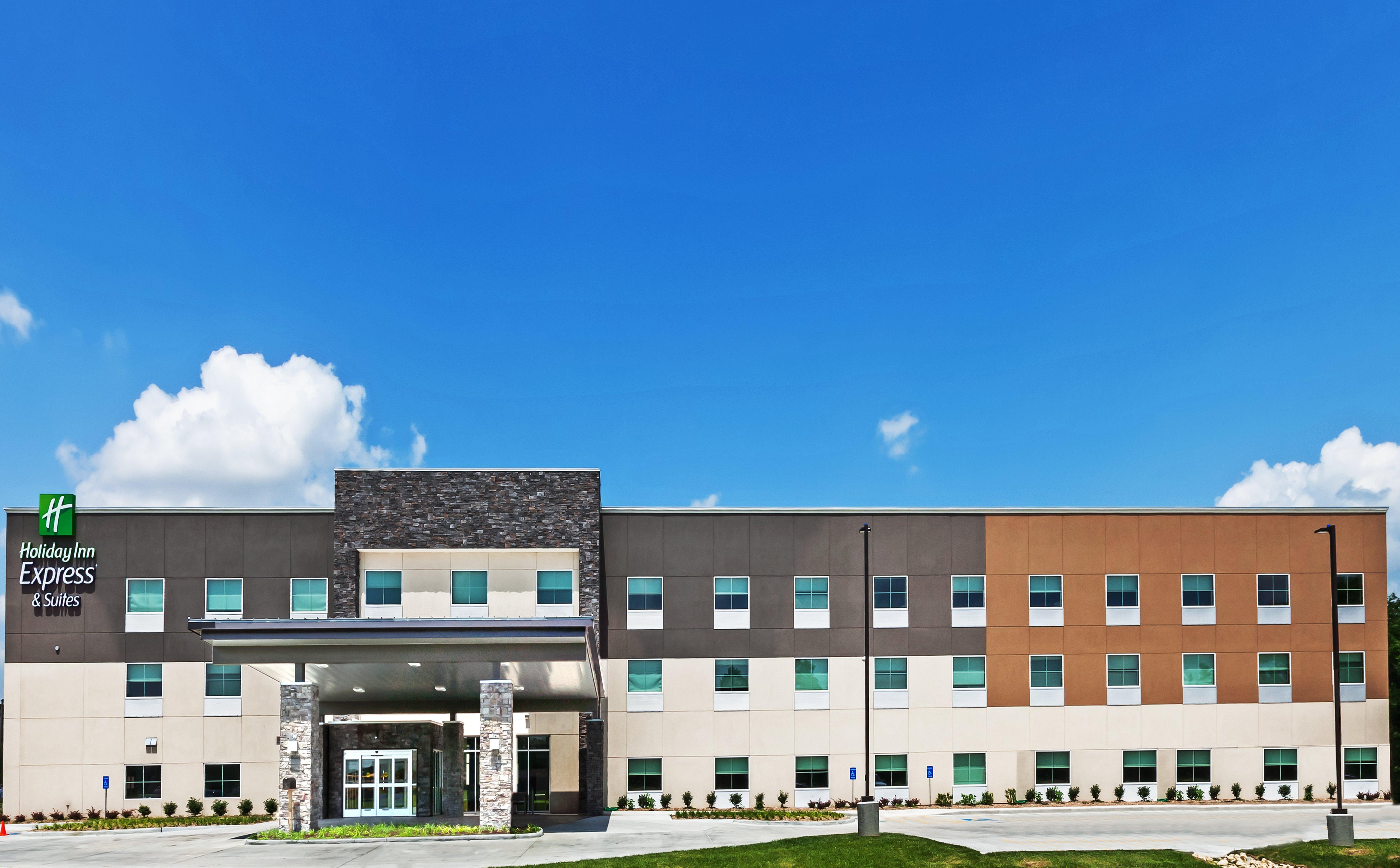 Holiday Inn Express & Suites - Coffeyville By Ihg Exterior foto